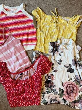Cute teen summer crops and tops!